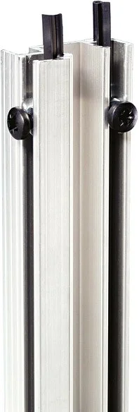 Adam Hall 19″ Parts 6168 Rackschiene Aluminium doppelt stufenlos mit Gummi