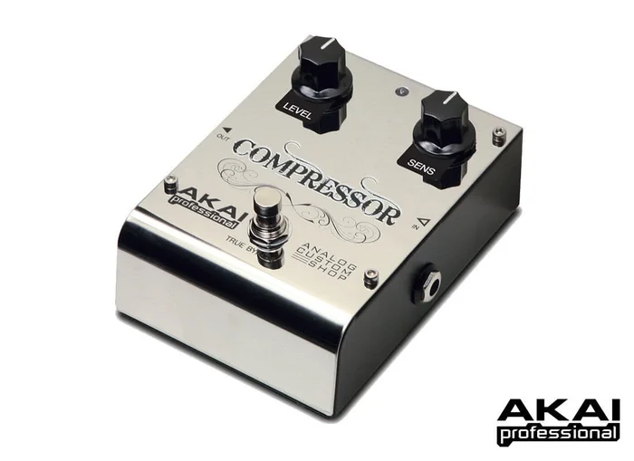 Akai Effekt-Pedal Compressor