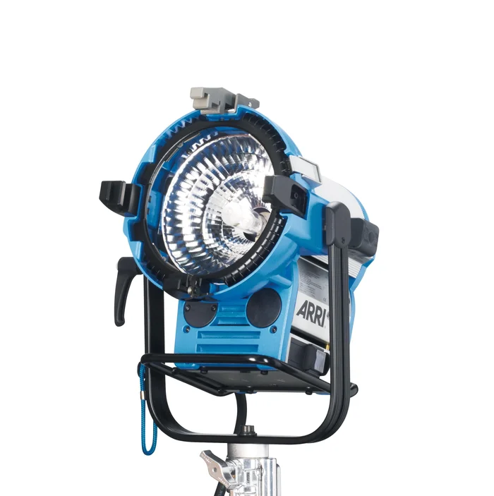 ARRI M8 MAN blau/silber International (VEAM)