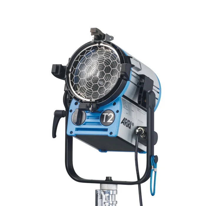 ARRI True Blue T2 P.O. blau/silber 220 – 250 V~ ohne Stecker