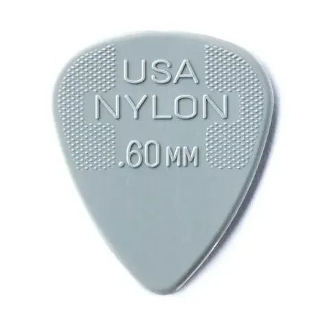Dunlop Nylon Standard Pick 0,60mm
