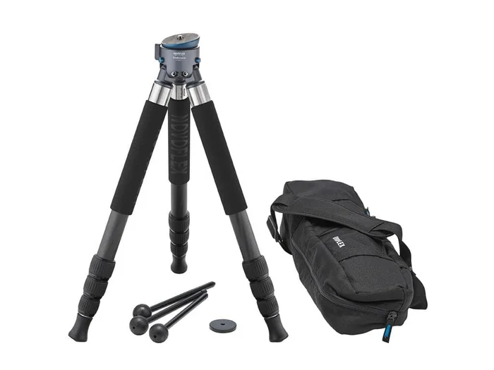 Novoflex TrioBalance mit kompakten 4-Segment Carbonbeinen