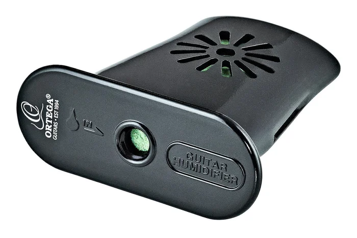 Ortega HUMIGT-BK Befeuchter für Akustikgitarre – schwarz, inkl. Schwamm & Spritze