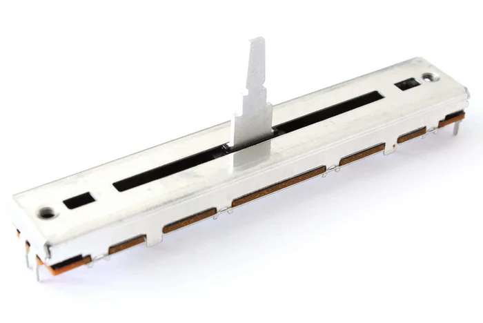 Pioneer DJ DCV 1006 – DJM-800 Crossfader